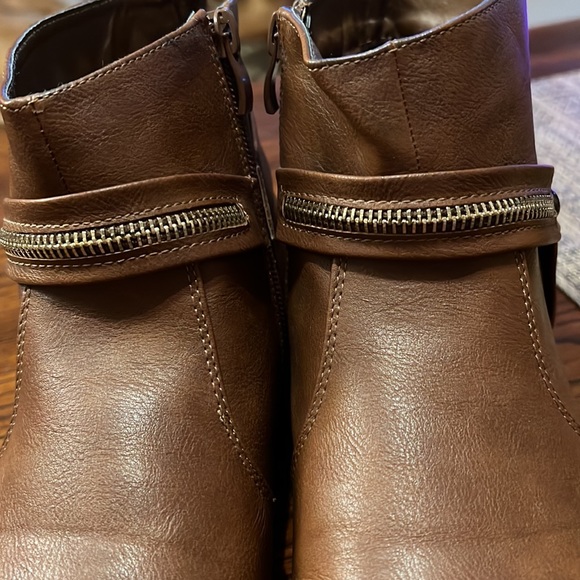 X2B Booties - Picture 7 of 10